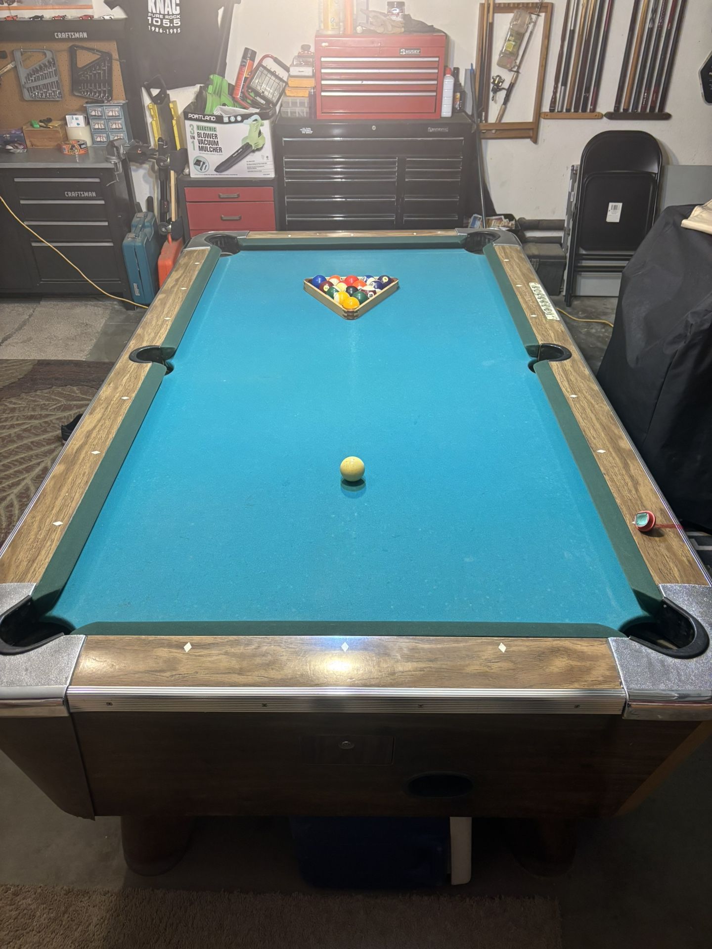 Redone Granite 80s Bar Pool Table (including Cue Sticks, Cue Stick Holder, Billiard Cone Chalk, Chalk, Cover, Brushes) Coin Slot