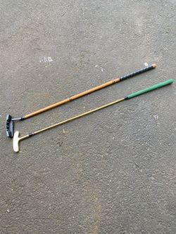 2 Indoor Gulf Clubs