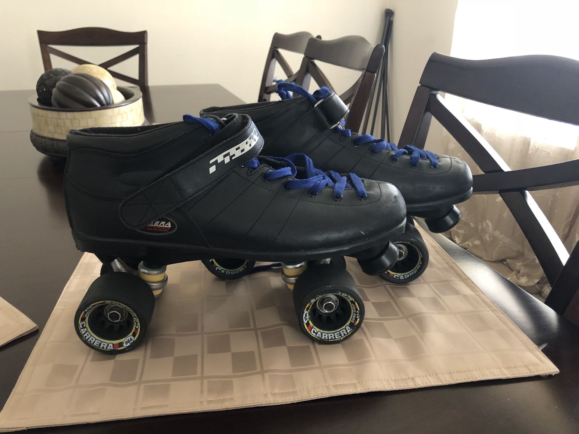 Carrera Men's Roller Skates size 13 for Sale in Indianapolis, IN - OfferUp