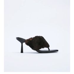 Faux Fur Toe Sandals