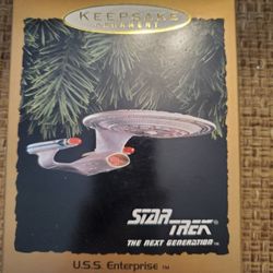 Hallmark Ornament U.S.S. Enterprise Next Generation