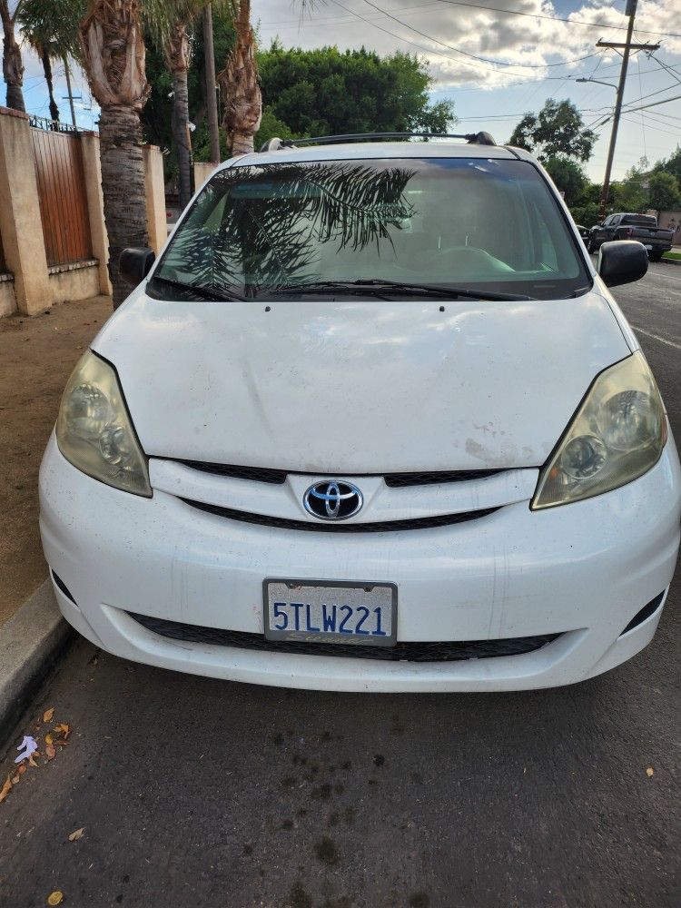 2006 Toyota Sienna