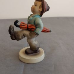 Goebel Hummel Figurine
