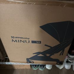 Uppababy Minu V2