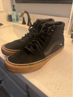 Vans mid shoes