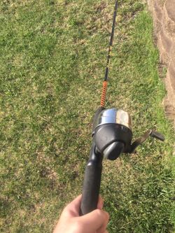 Shakespeare ugly stick with Shakespeare reel 5 ft light action 4-10 lb line