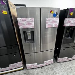 SAMSUNG FRENCH DOOR REFRIGERATOR 28 Cu Ft
