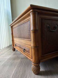 Pelican Reef British Colonial Woven Rattan Table Trunk Chest - Pineapple Feet