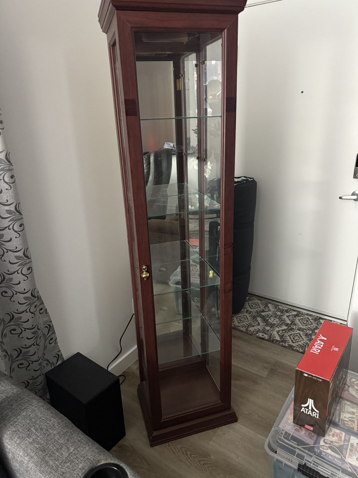 Curio Cabinet 4 Shelves