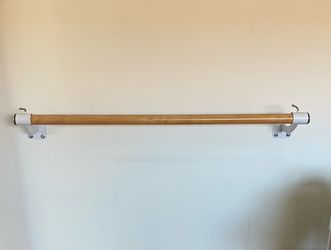 Light brown and white Ballet bar