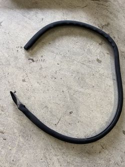 Mercedes 560sec Door Seal 