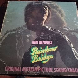 1970s VINYL ALBUMS LOT AND SONY FULLY AUTOMATIC TURNTABLE $250 FINAL PRICE READ DESCRIPTION AND SEE 👀 ALL PICTURES 