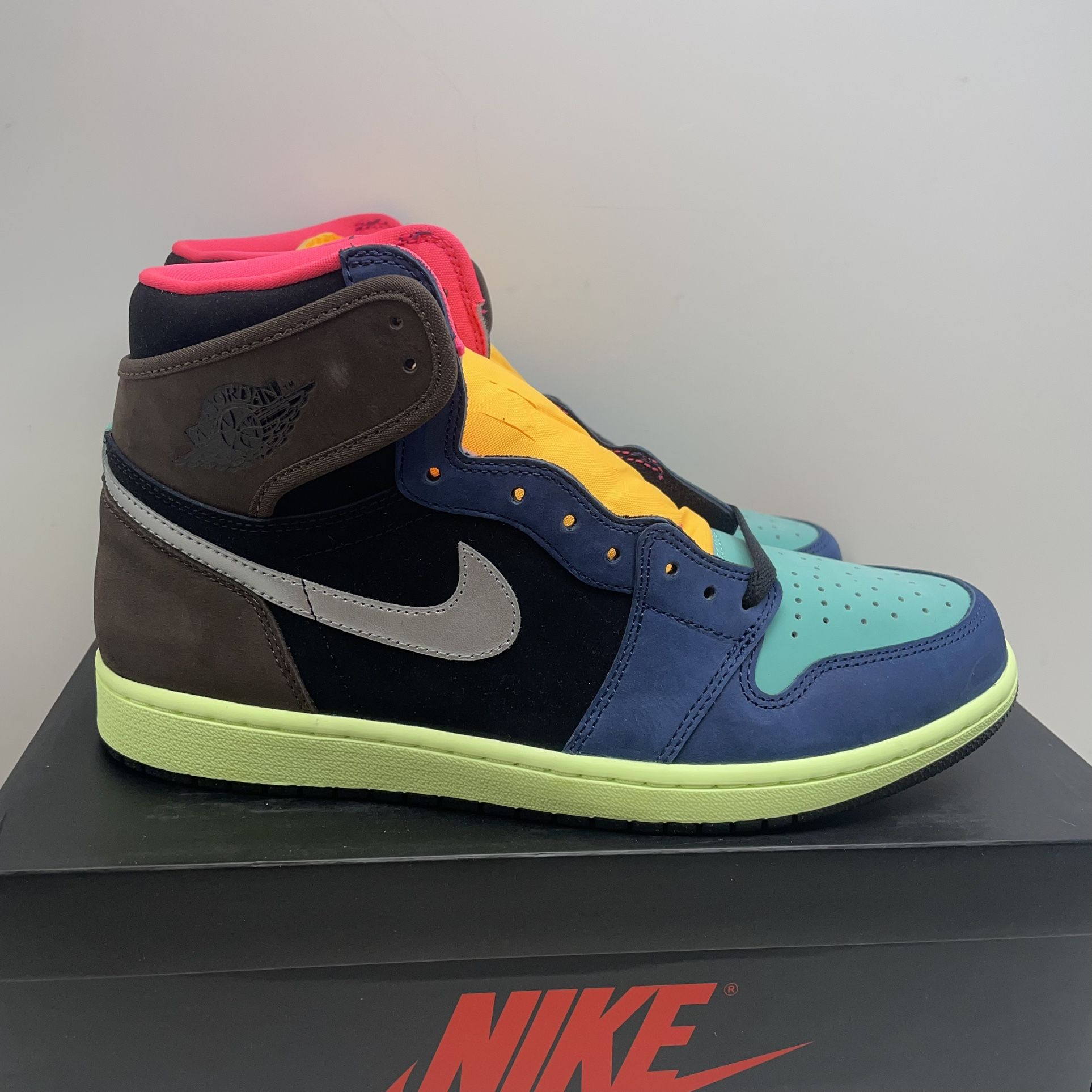 Jordan Retro 1 High Tokyo Bio Hack Shoes 196289/12