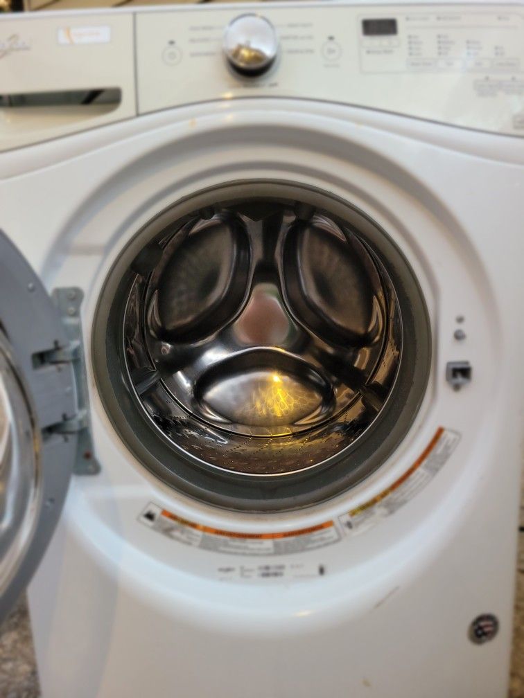 🌀 Whirlpool High-Efficiency Washer & Dryer Set – Clean Performance, Cleaner Price! 💨