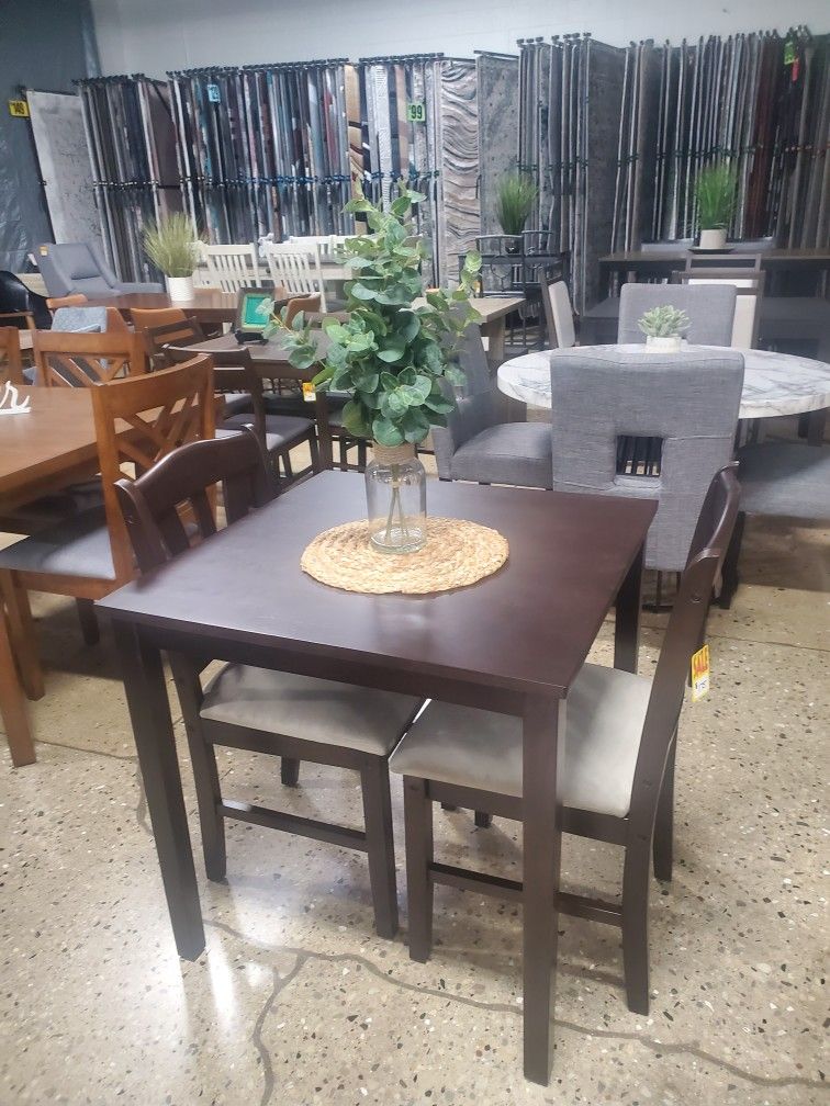 Brown Small 3 Pc Dining Set With Two Chairs (New)