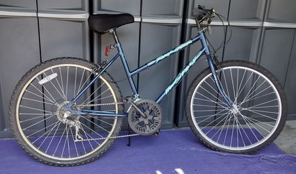 Huffy Rock Creek 26" mountain bicycle