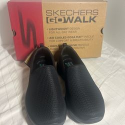 Skechers GOwalk Joy Aurora Black Slip On Shoes Womens 7 Wide Comfort Walking New