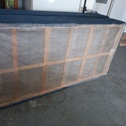 Box Springs (FREE)