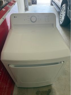 LG Electric Dryer – Model DLE6100W, White (Like New, 3 Weeks Old)