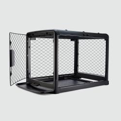 Almost new Diggs Revol Dog Crate (Large)