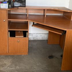 Desk -with Drawers 