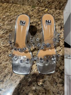 Women’s shoes