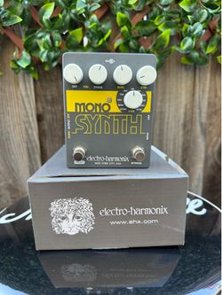 Electro-Harmonix Mono Synth pedal