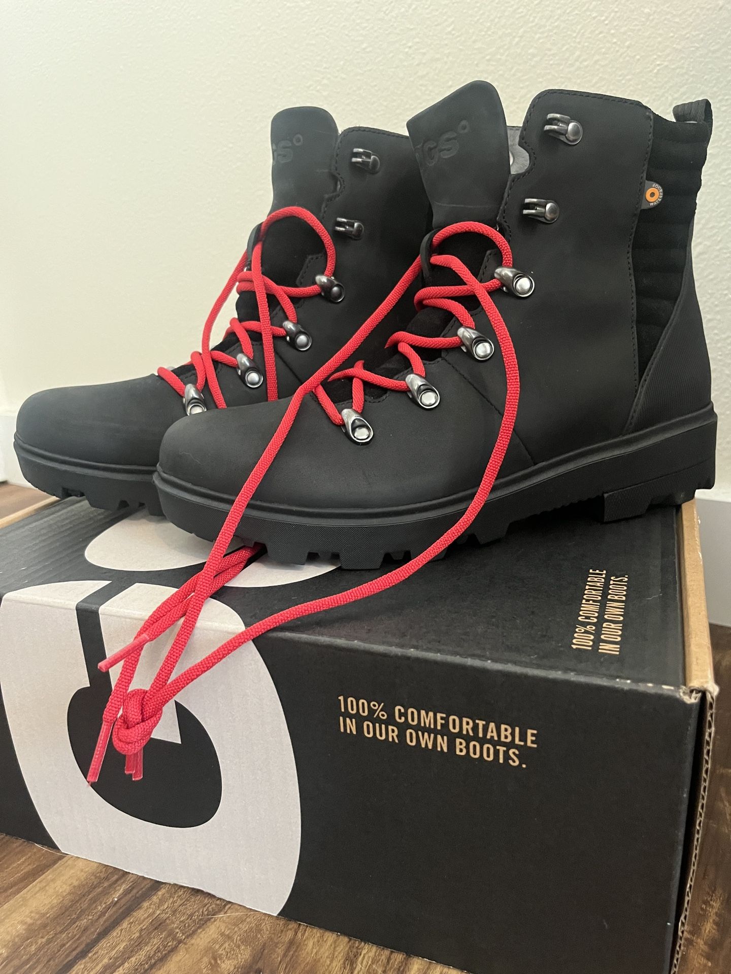 BOGS- Holly Lace Leather Women boots