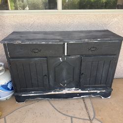 FREE Cabinet/dresser