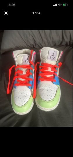 Girl Air Jordan’s