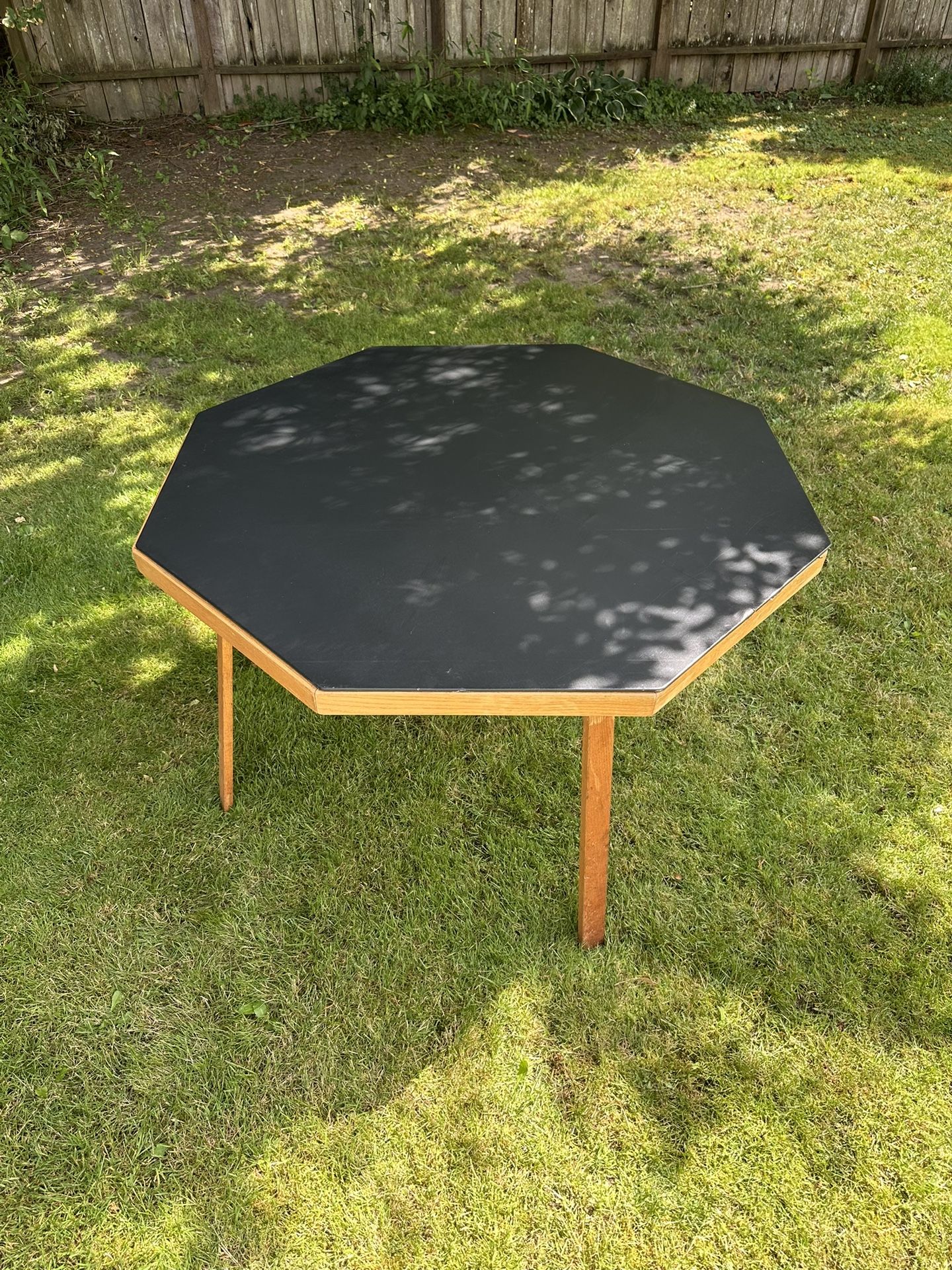 Poker Table