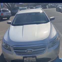 2012 Ford Taurus