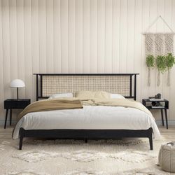 Queen Size Bed Frame & Mattress 