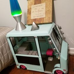 Kreative Nightstand Foodtruck