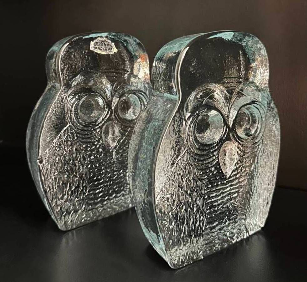 Vintage Authentic Mid Century Modern MCM Circa 1960s Pair Of Blenko Handcraft Blown Glass Owl Bookends