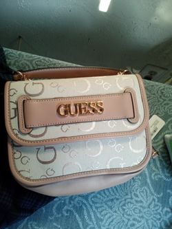 guess purse