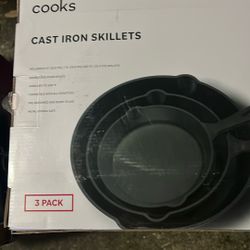Cast Iron Skillets 