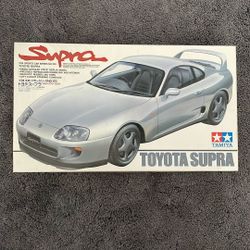 Toy Model Toyota Supra