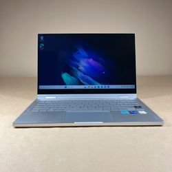 Samsung Galaxy Book Flex 2 Alpha NP730QDA 13.3" i5-1135G7 8GB RAM 256GB SSD