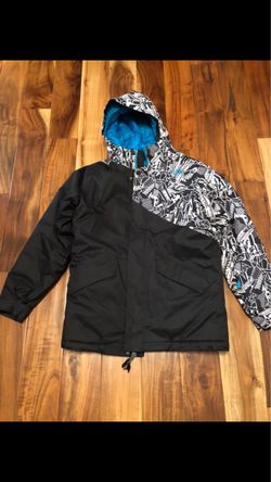 The North Face Ski Snow Jacket with Hood size XL youth 18. . Run little bit smaller