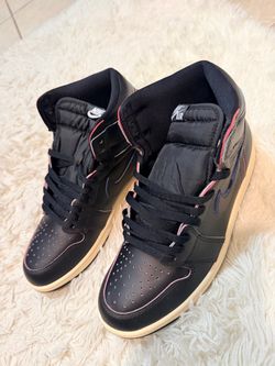 Air Jordan 1 High – Black with Colored Trim