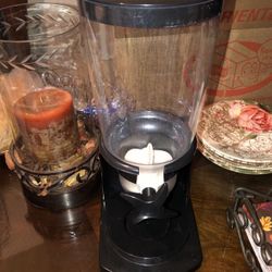 Cereal Dispenser