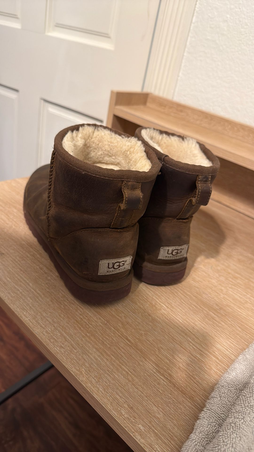 Uggs Leather