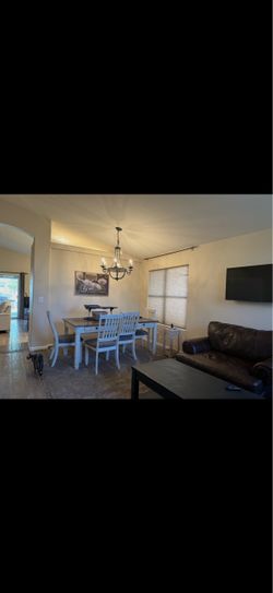 Full dining room set (AFW)