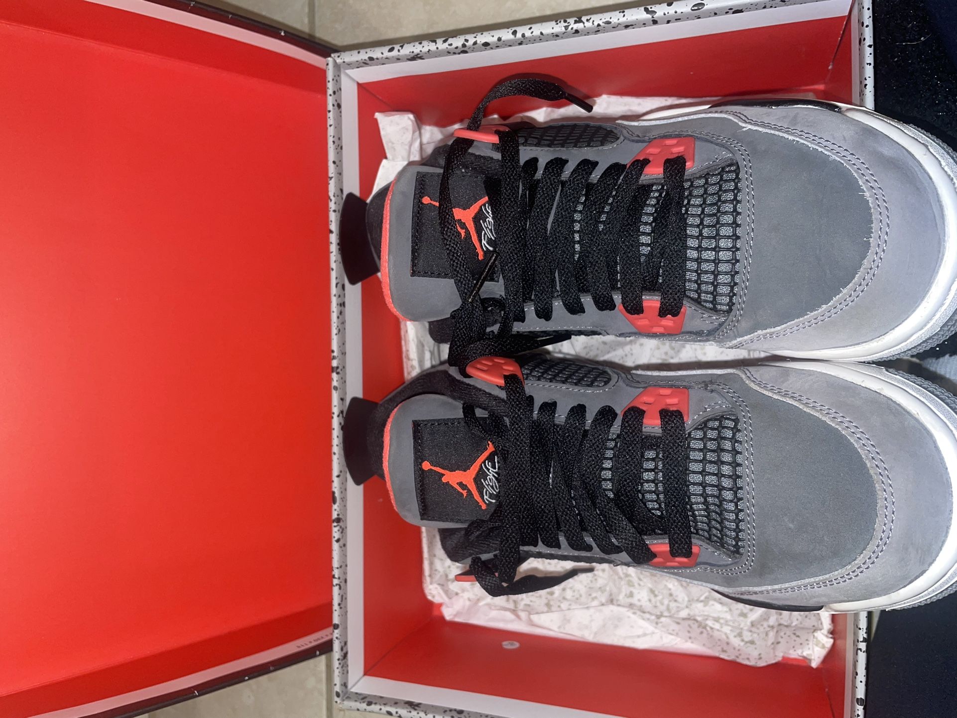 Jordan 4's Retro 'Infared'