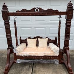 Traditional Pakistani/Indian Jhoola/Swing