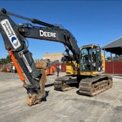 John Deere 245 Excavator 