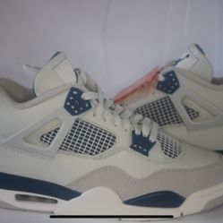Jordan 4 Retro Military Blue
