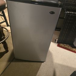 Sanyo Minni Feidge