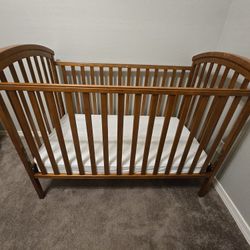 Baby Crib With Mattress